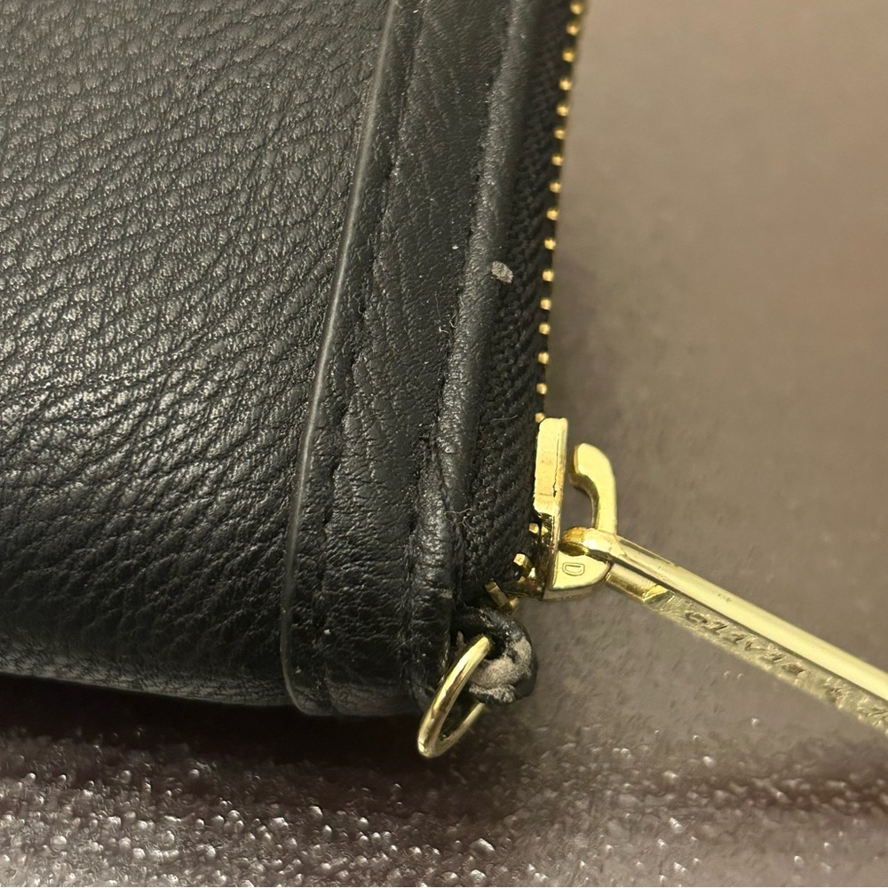 Olivia+Joy Wallet - Picture 4 of 13